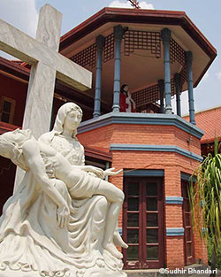 Igreja da Assunção, Nepal