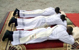 Construção de uma Capela para Vilarejo em Nkontrodo