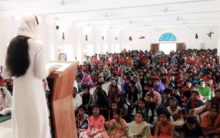 Ajuda adicional para a igreja destinada à fiéis católicos de Bangladesh