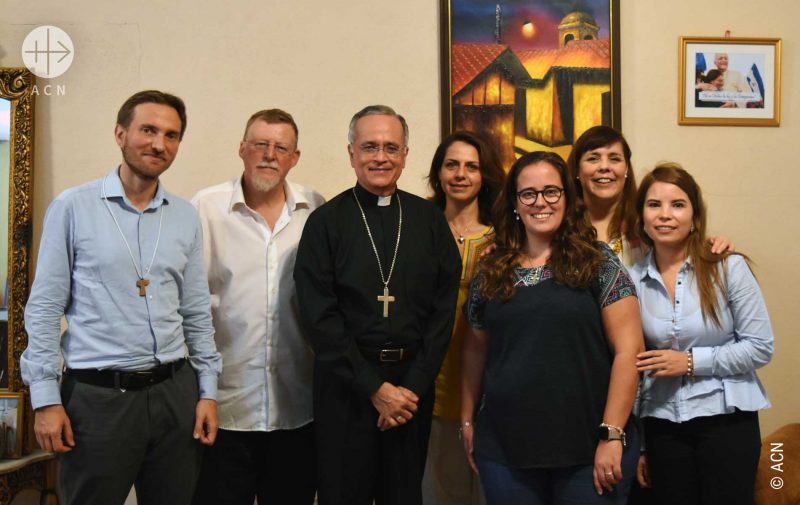 Nicarágua: Marco Mencaglia, Jacques Berset e outros