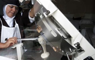 Compra de uma máquina host, Monastério de São José