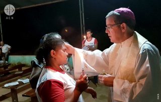 Bispo Dom Wellington em celebração