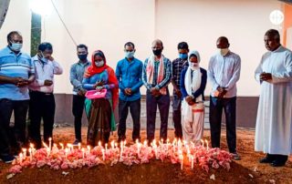 Pacote de ajuda humanitária para Índia