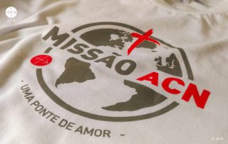 camiseta voluntariado ACN